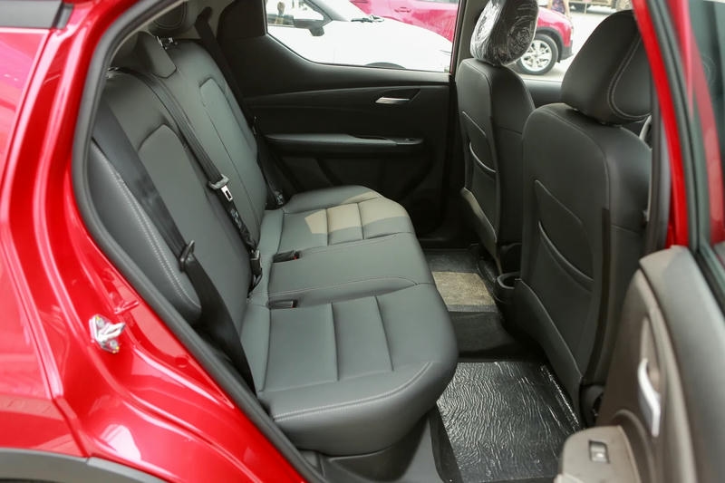 hang ghe 2 vinfast vf5