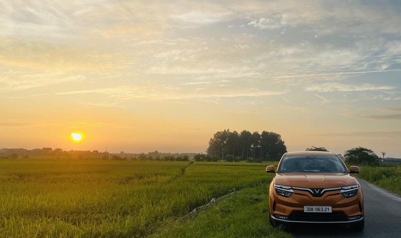 VinFast VF8 có mấy phiên bản?