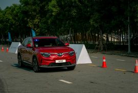 Giá lăn bánh VinFast VF8 tại VinFast Hà Nội